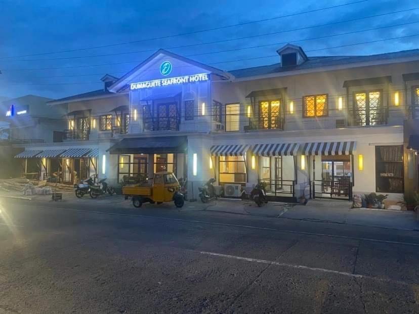 Dumaguete Seafront Hotel Dumaguete City Ngoại thất bức ảnh