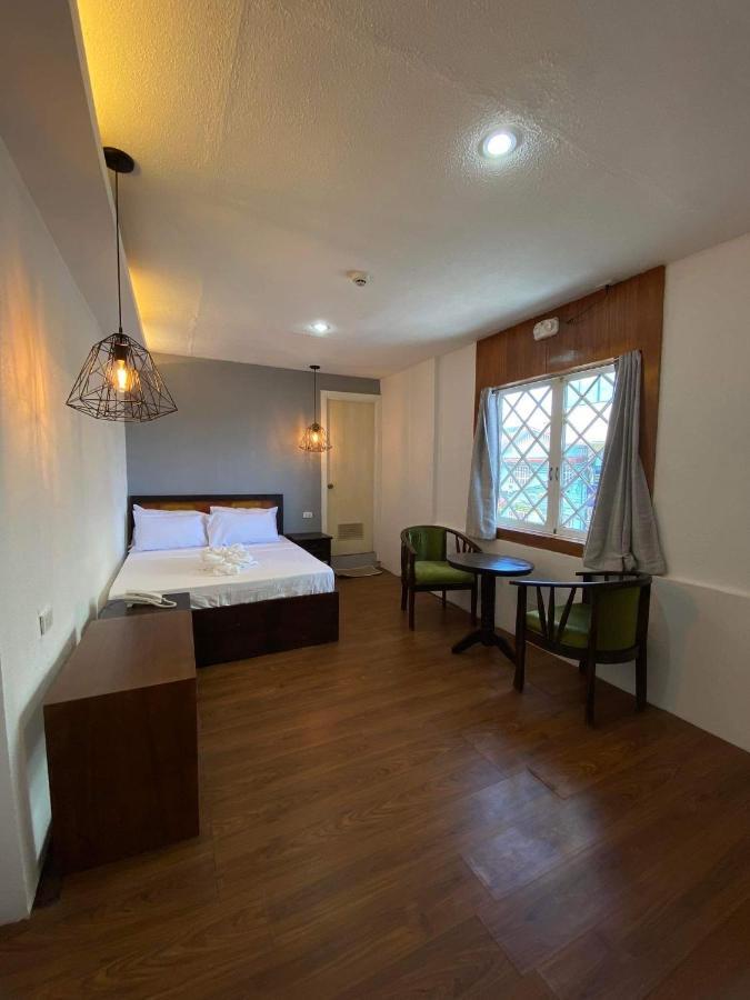 Dumaguete Seafront Hotel Dumaguete City Ngoại thất bức ảnh