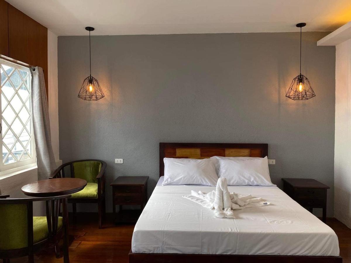 Dumaguete Seafront Hotel Dumaguete City Ngoại thất bức ảnh